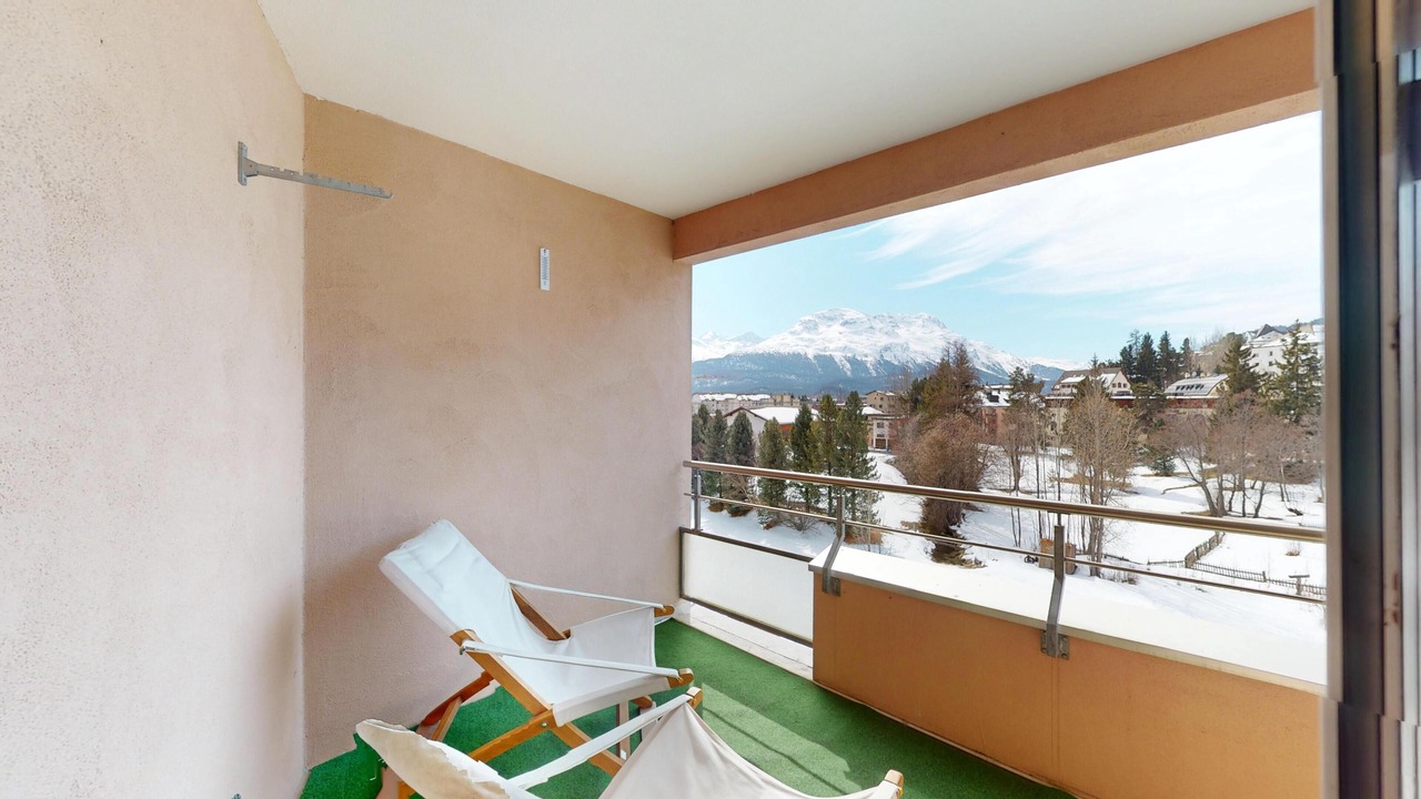 Photo of Outdoor in Samedan
