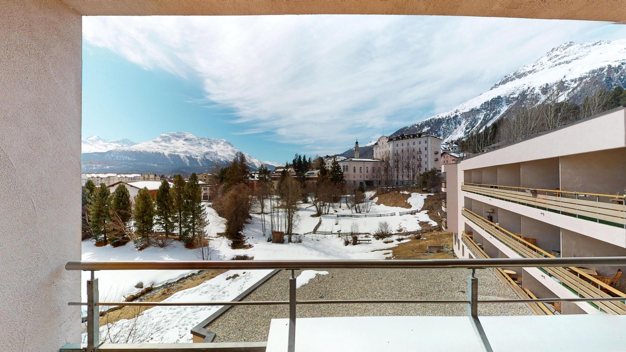 Photo of Patio Balcony in Samedan