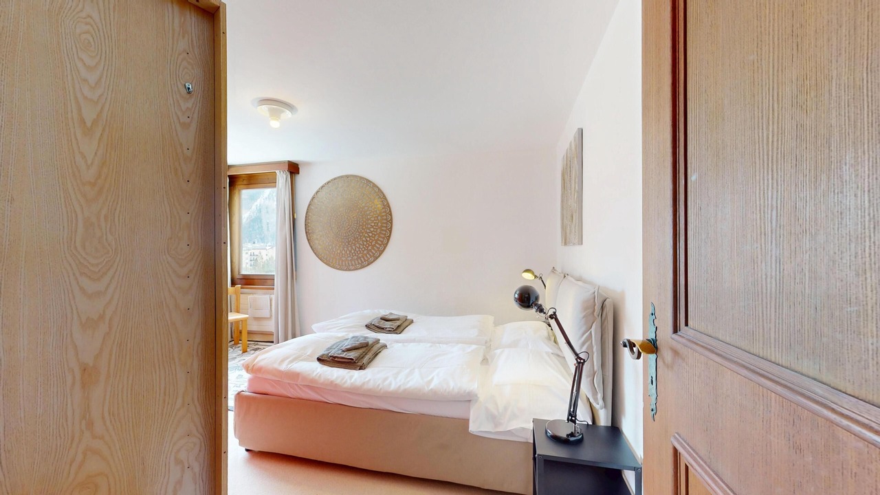 Photo of Bedroom in Samedan