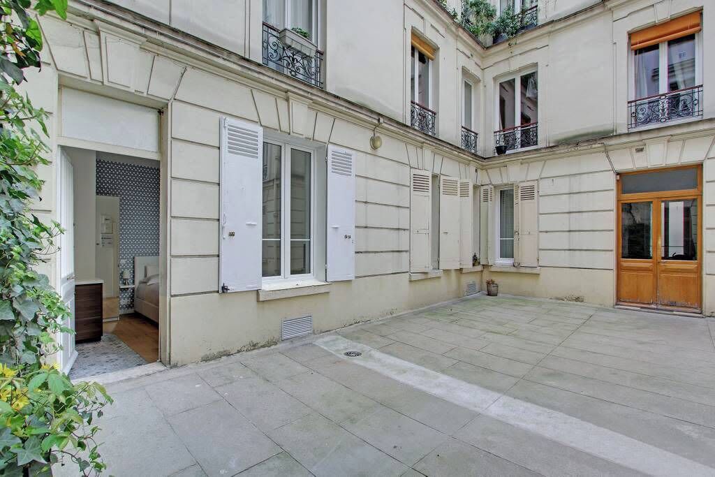 Photo of Outdoor in Pigalle