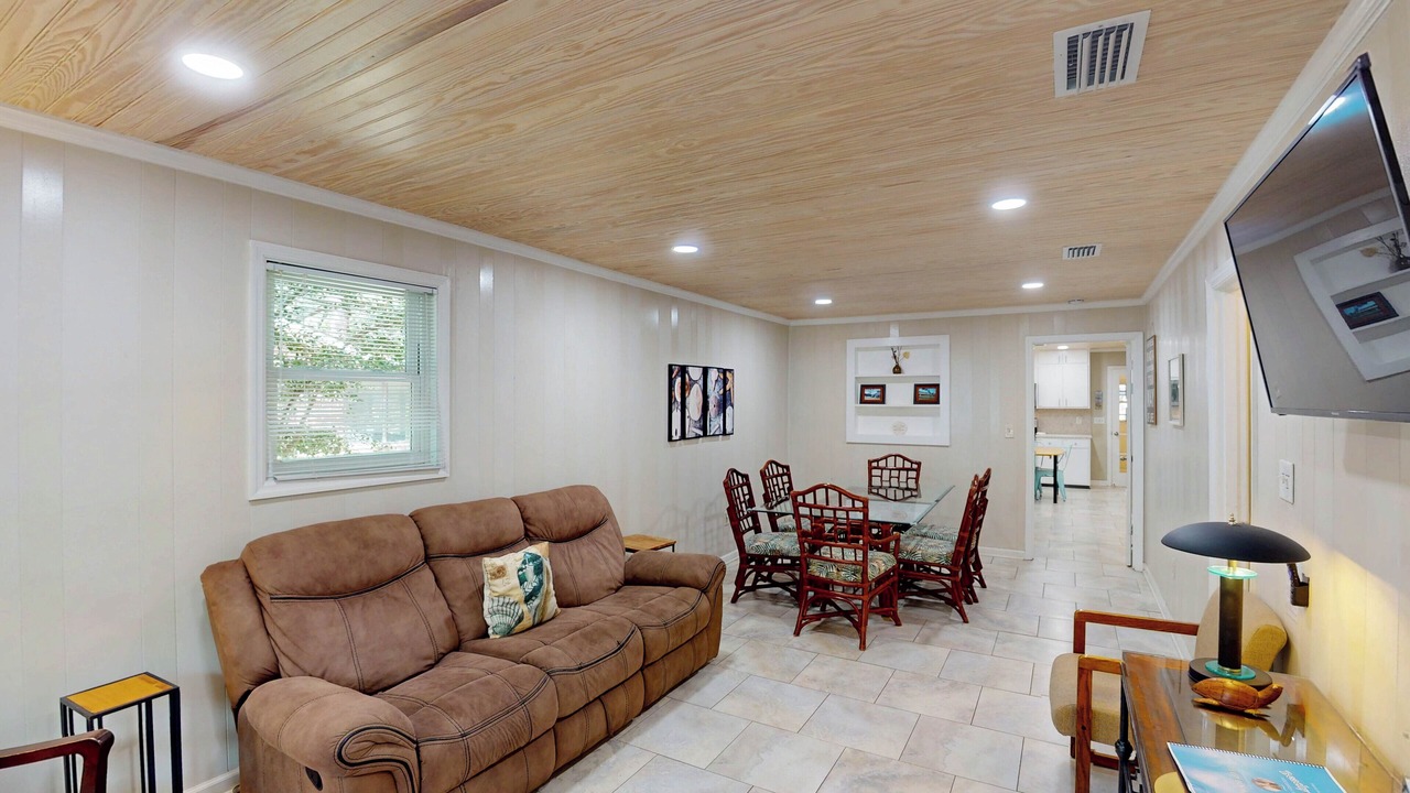 Photo of Livingroom in Jekyll Island