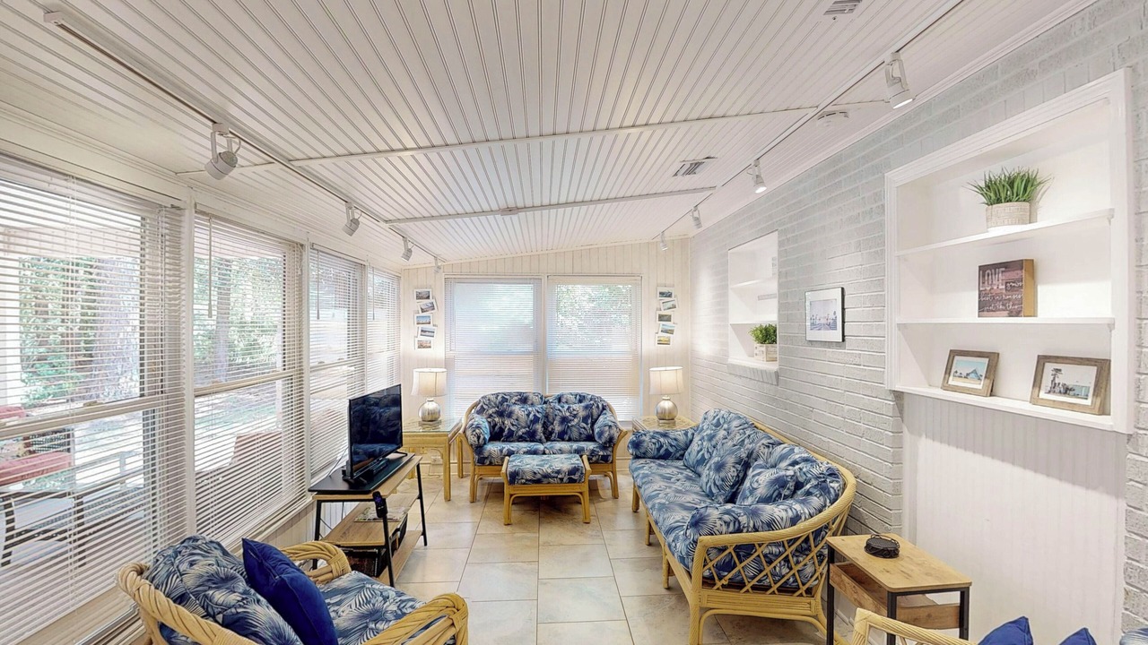 Photo of Livingroom in Jekyll Island