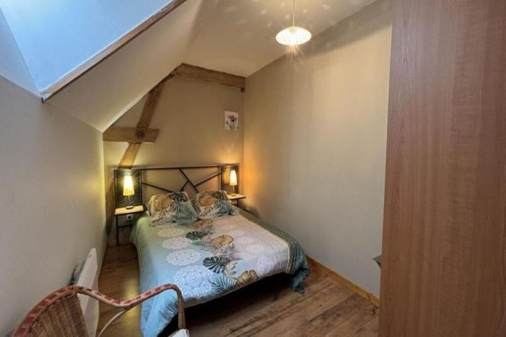 Photo of Bedroom in Louchy-Montfand