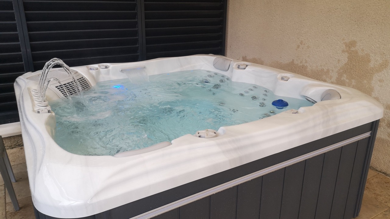 Photo of Outdoor in Mornas