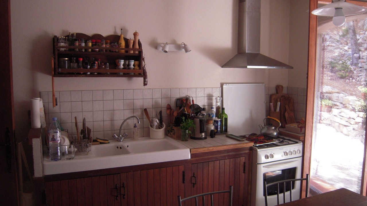 Photo of Kitchen in Meounes-les-Montrieux