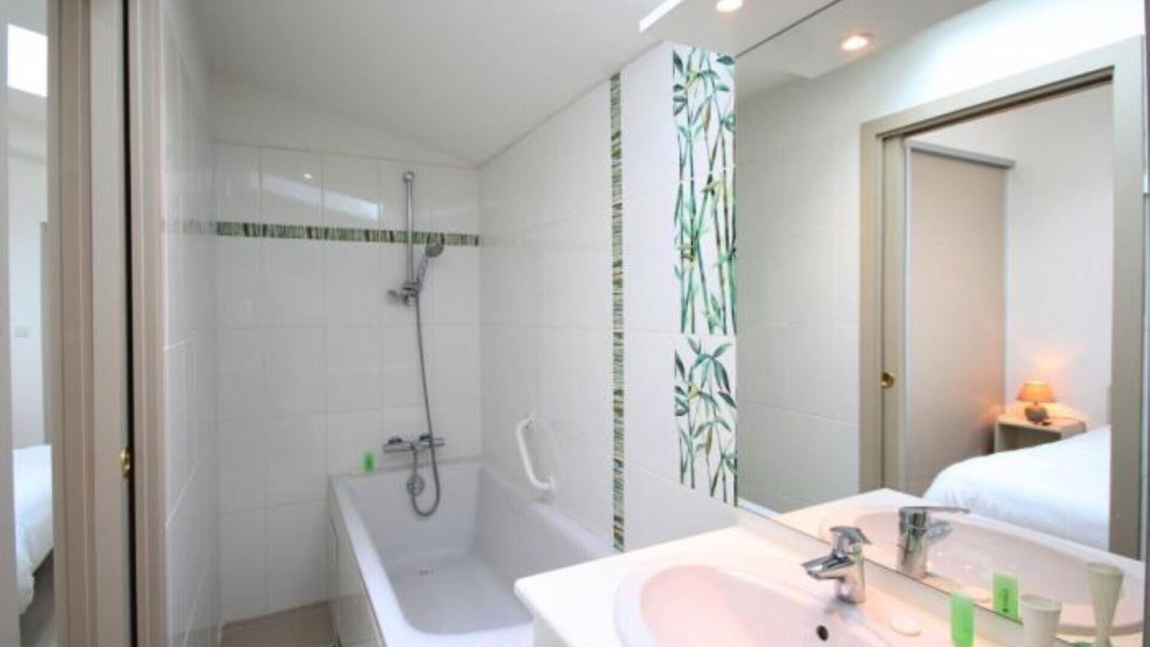 Photo of Bathroom in Saint-Martin-sur-Oust