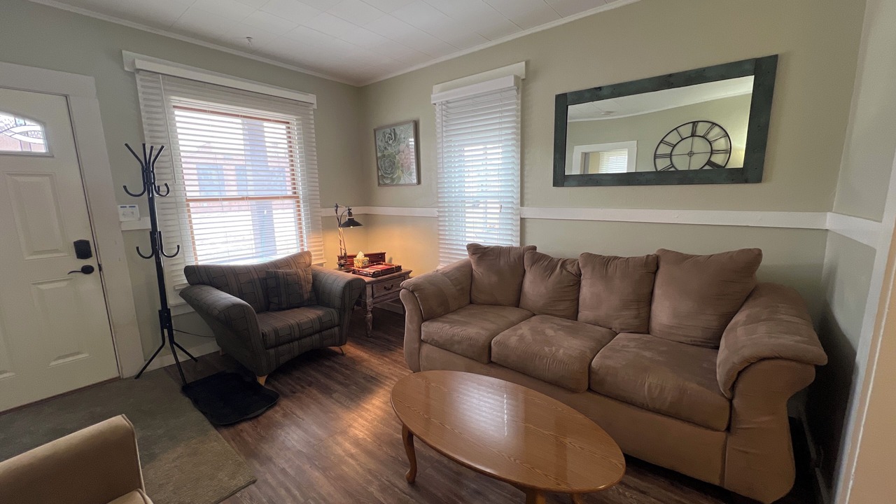 Photo of Livingroom in Cedar Rapids
