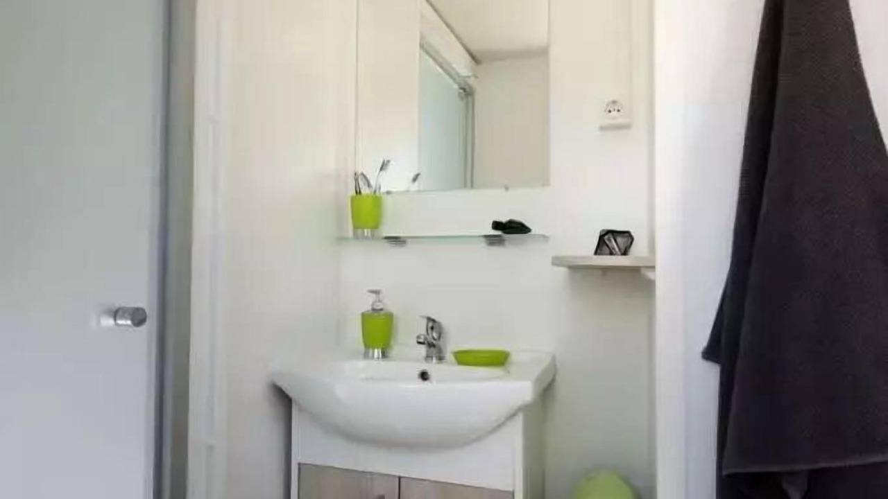 Photo of Bathroom in Aubigny