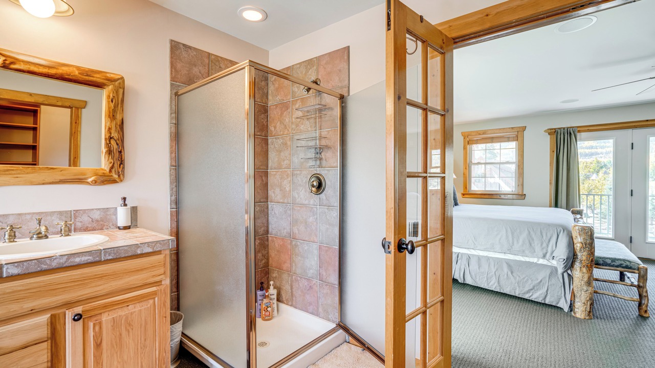 Photo of Bathroom in Frisco