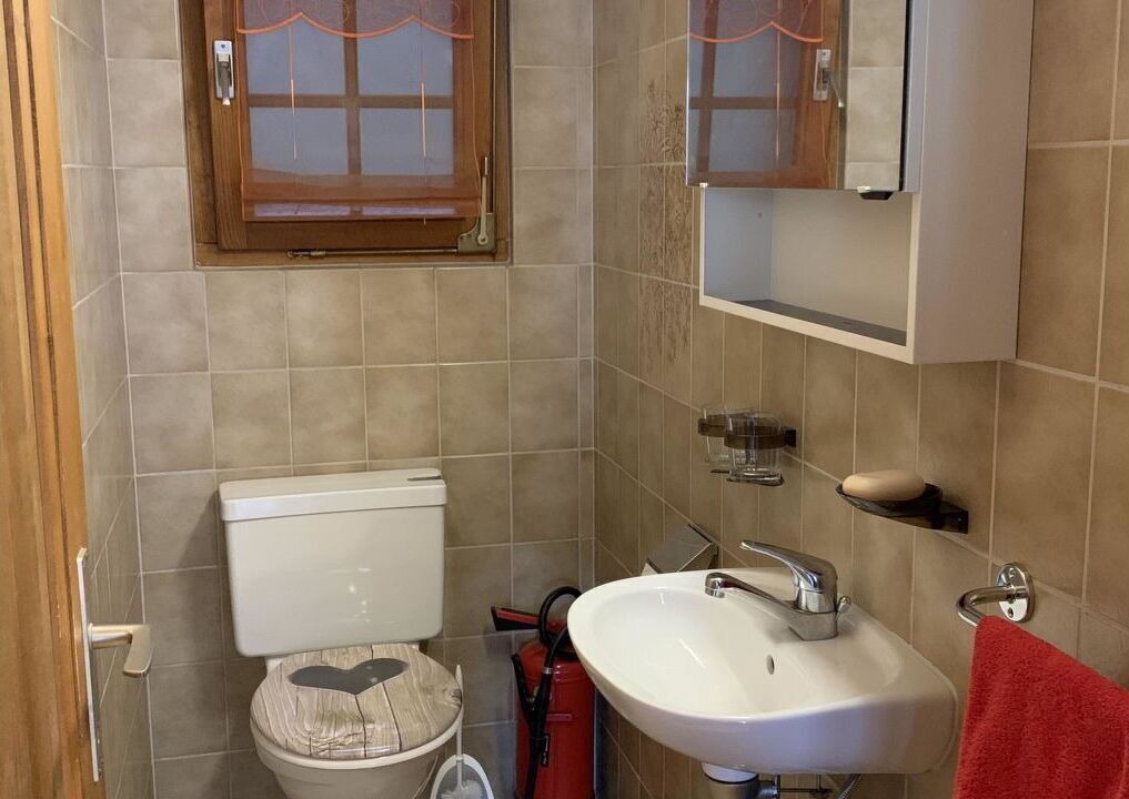 Photo of Bathroom in Saanen