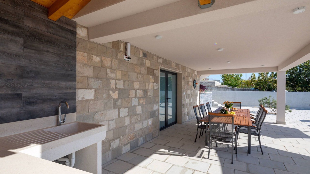 Photo of Outdoor in Kastel Sucurac