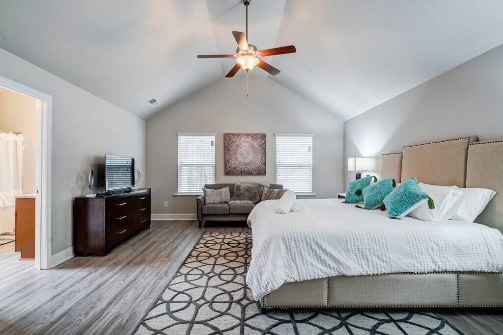 Photo of Bathroom in Morrow