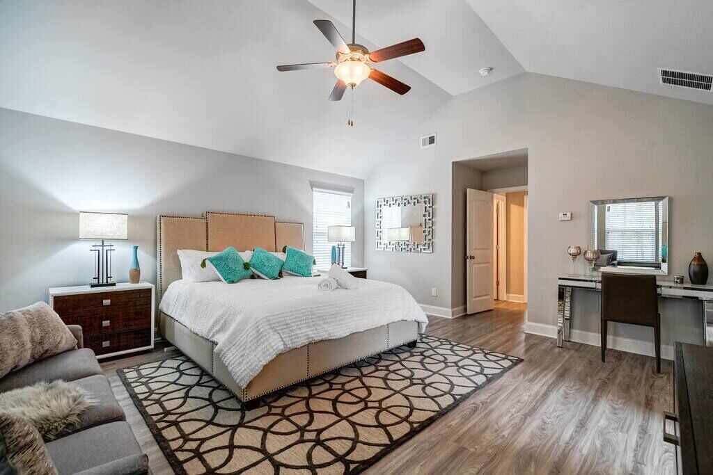 Photo of Others in Morrow