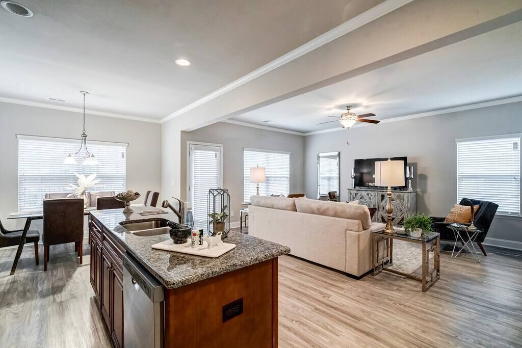 Photo of Others in Morrow