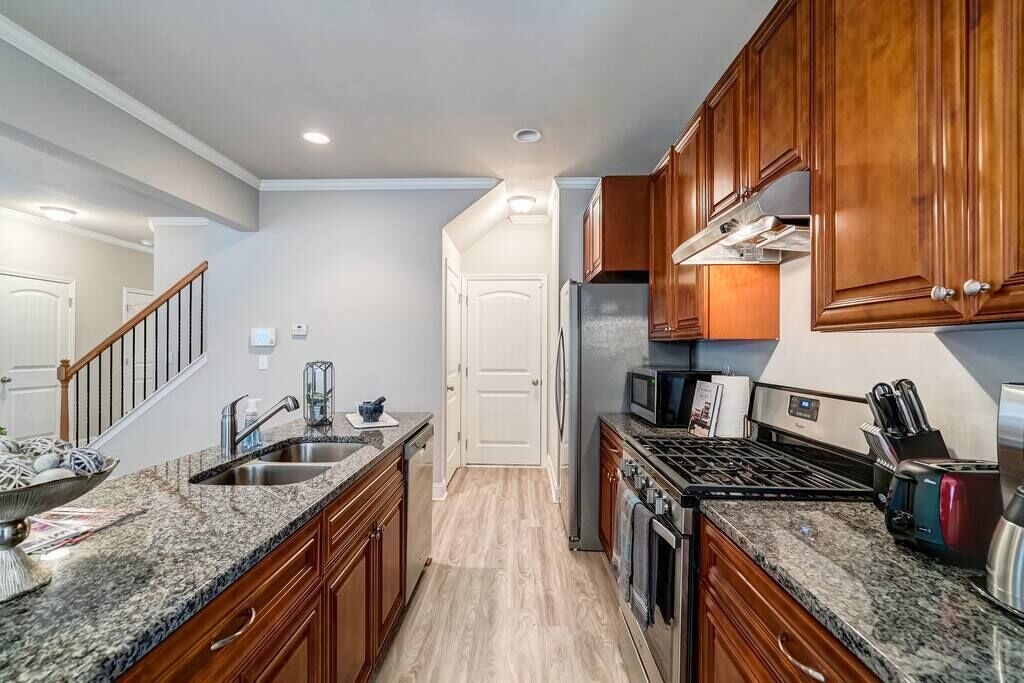 Photo of Others in Morrow