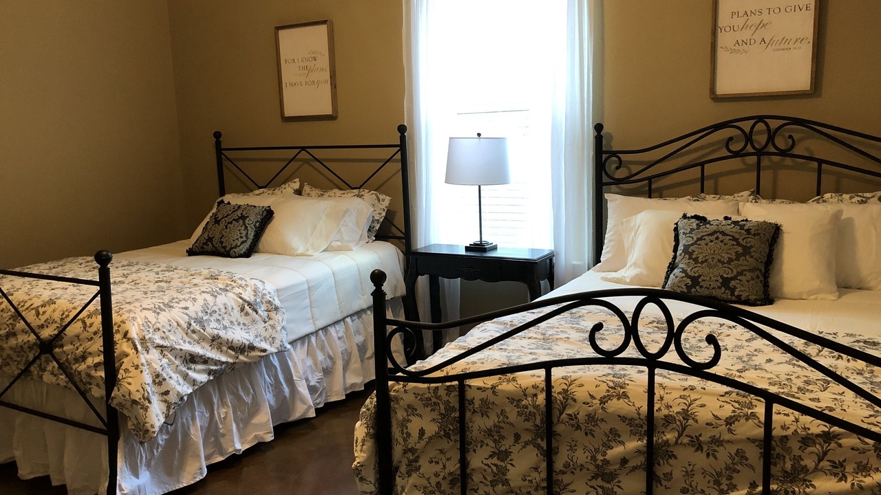 Photo of Bedroom in Avinger
