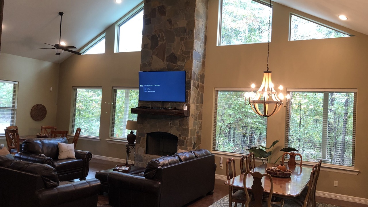 Photo of Bedroom in Avinger