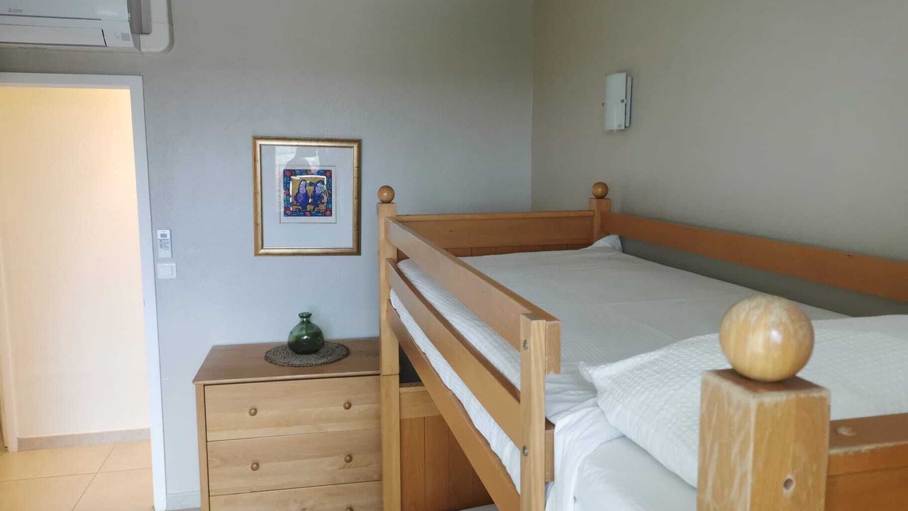 Photo of Bedroom in Poilhes