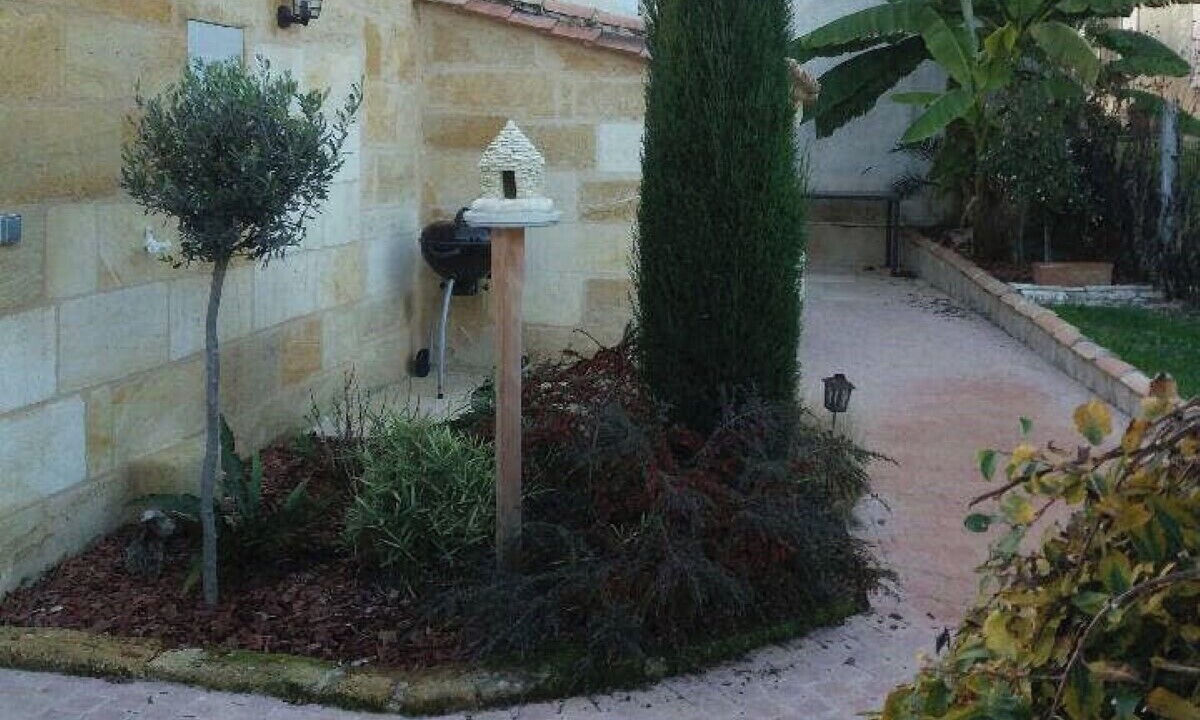 Photo of Outdoor in Sainte-Colombe