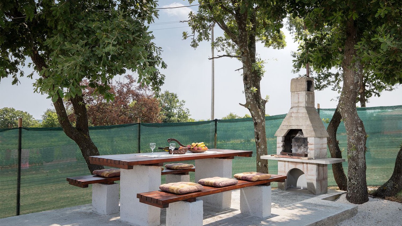 Photo of Outdoor in Sajini