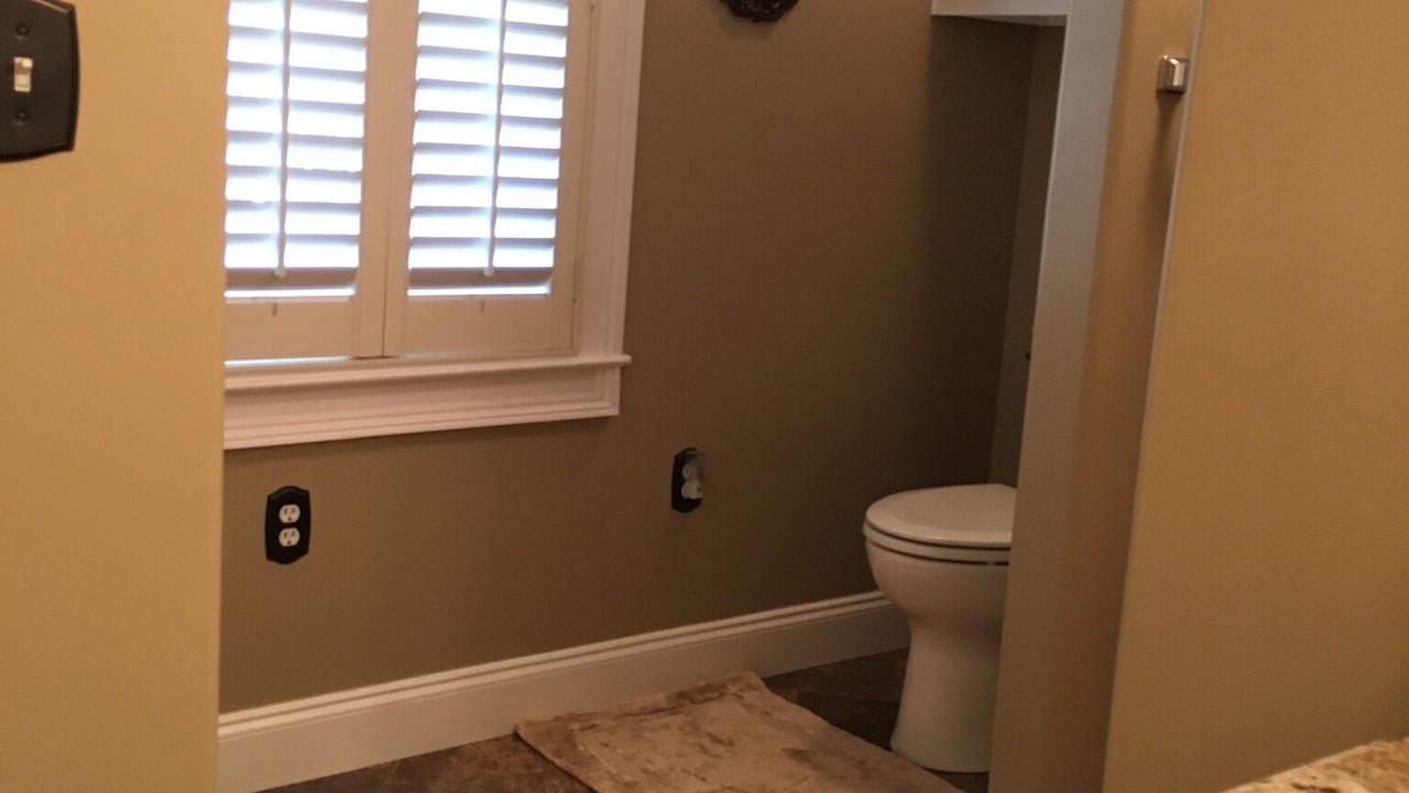 Photo of Bathroom in Dunean