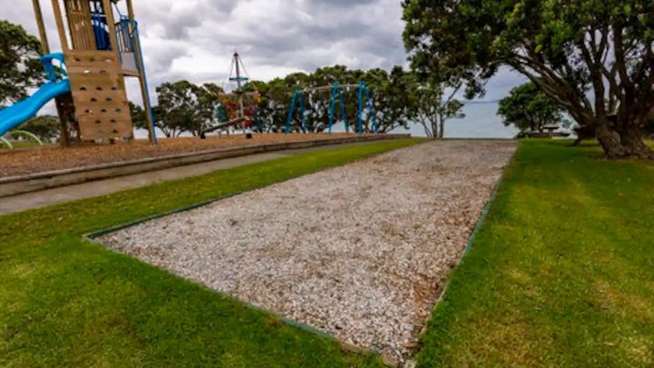 Photo of Others in Algies Bay