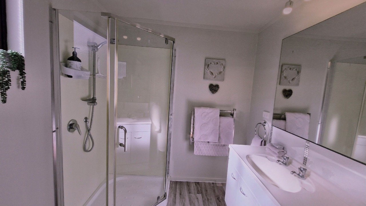 Photo of Bathroom in Algies Bay