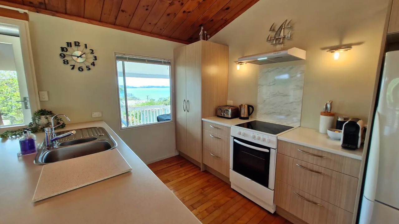 Photo of Kitchen in Algies Bay