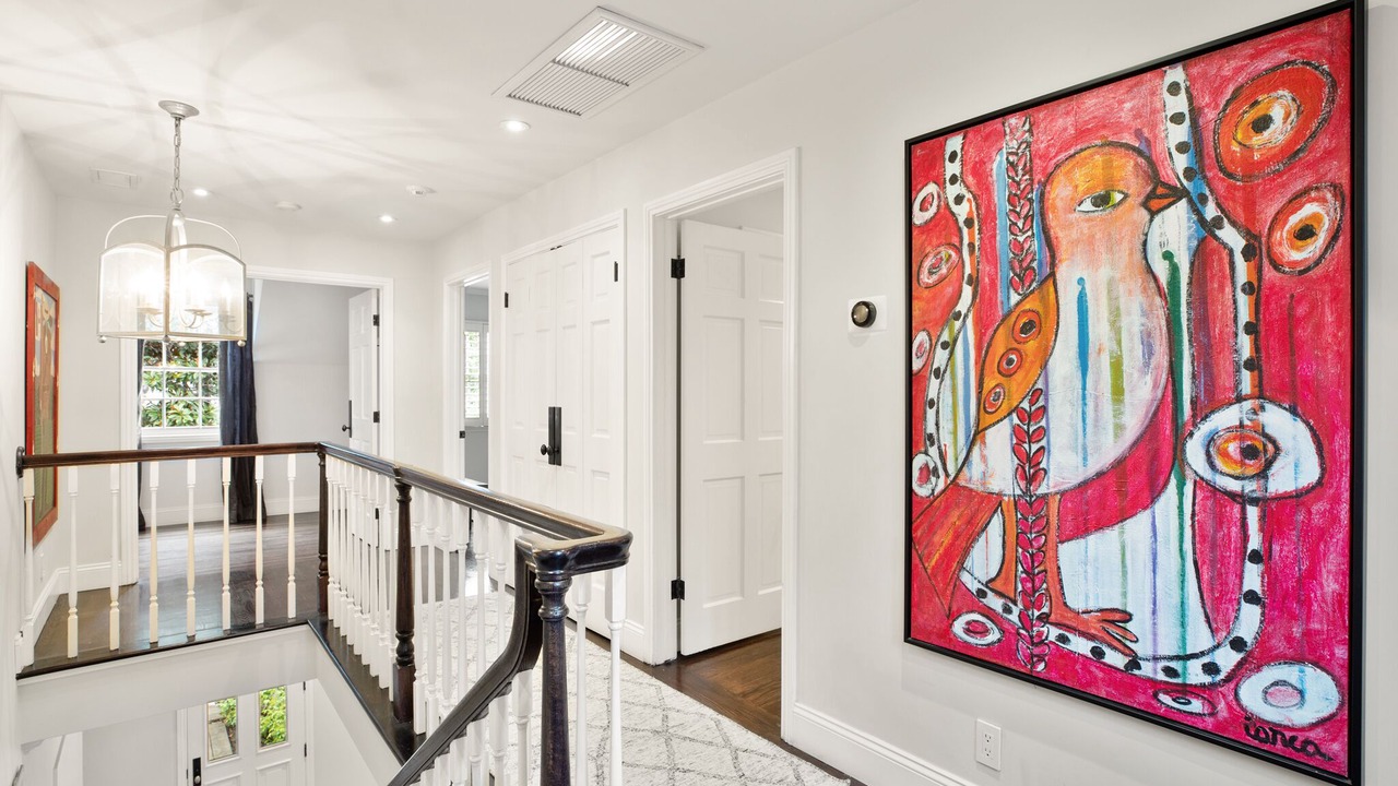 Photo of Others in Toluca Lake