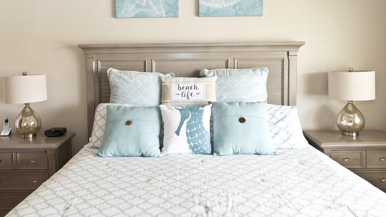 Photo of Bedroom in Crescent Beach