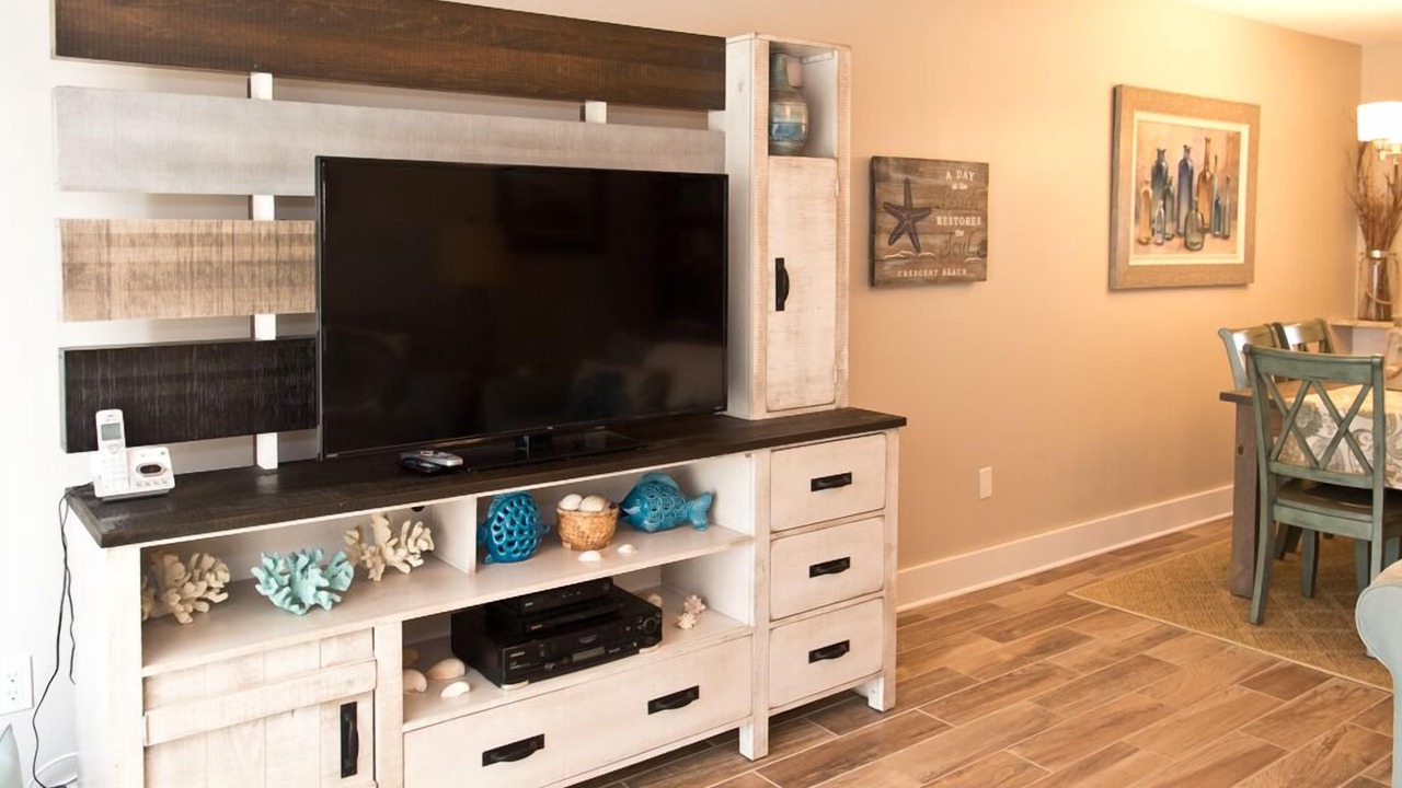 Photo of Livingroom in Crescent Beach