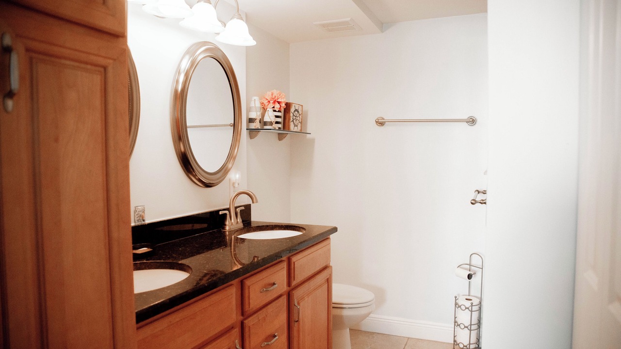 Photo of Bathroom in Crescent Beach