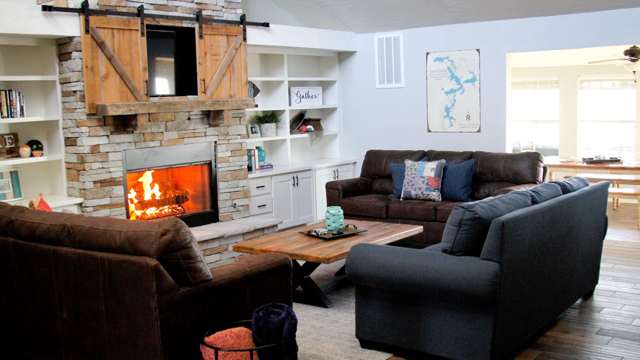 Photo of Outdoor in Canadian