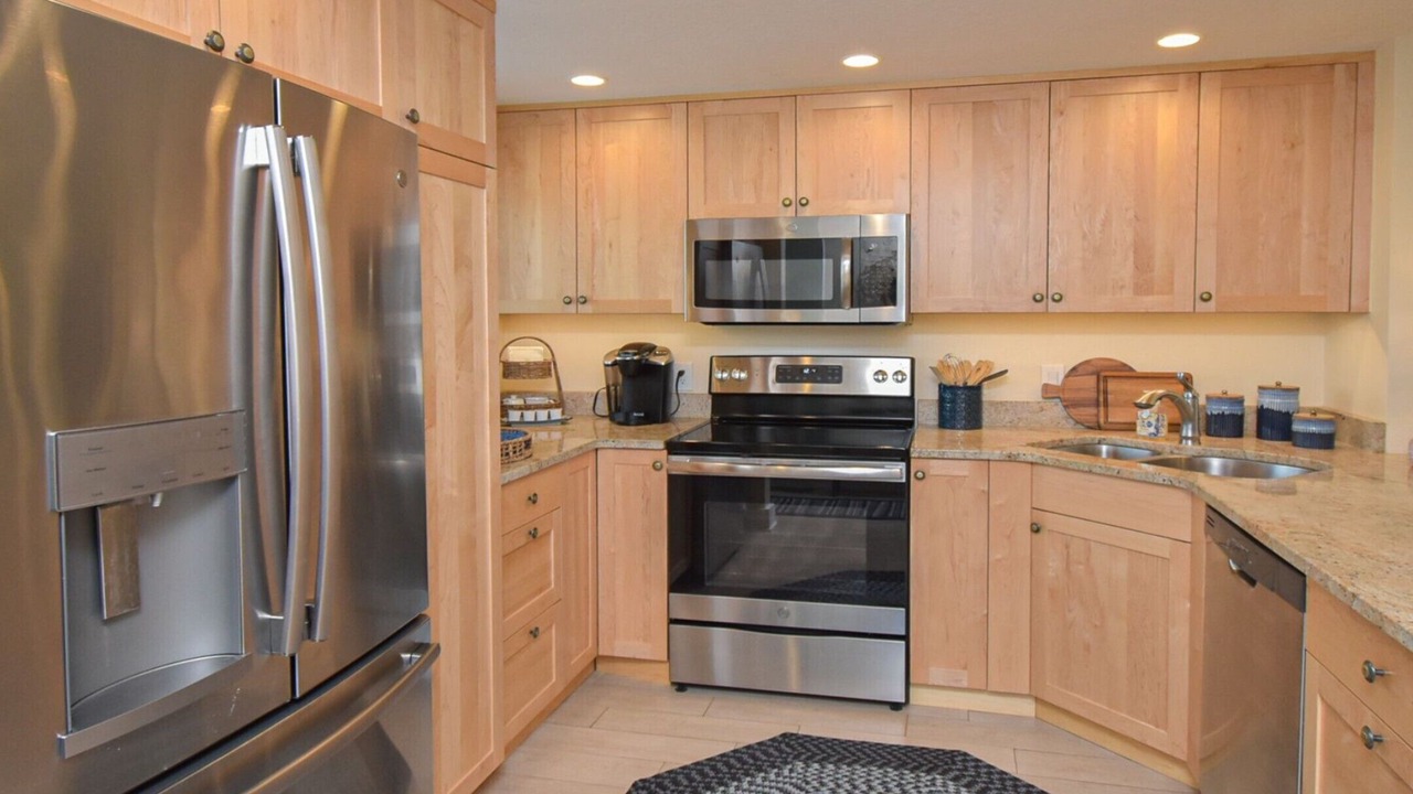 Photo of Kitchen in Crescent Beach