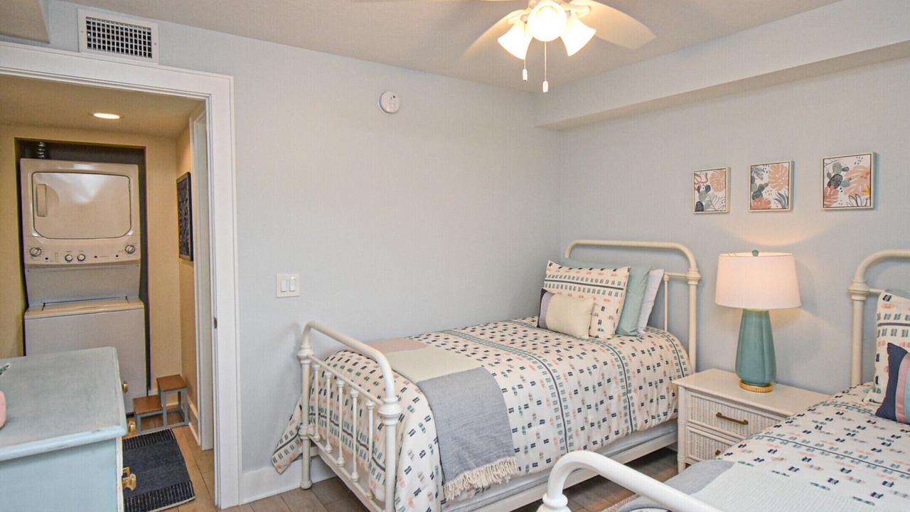 Photo of Bedroom in Crescent Beach