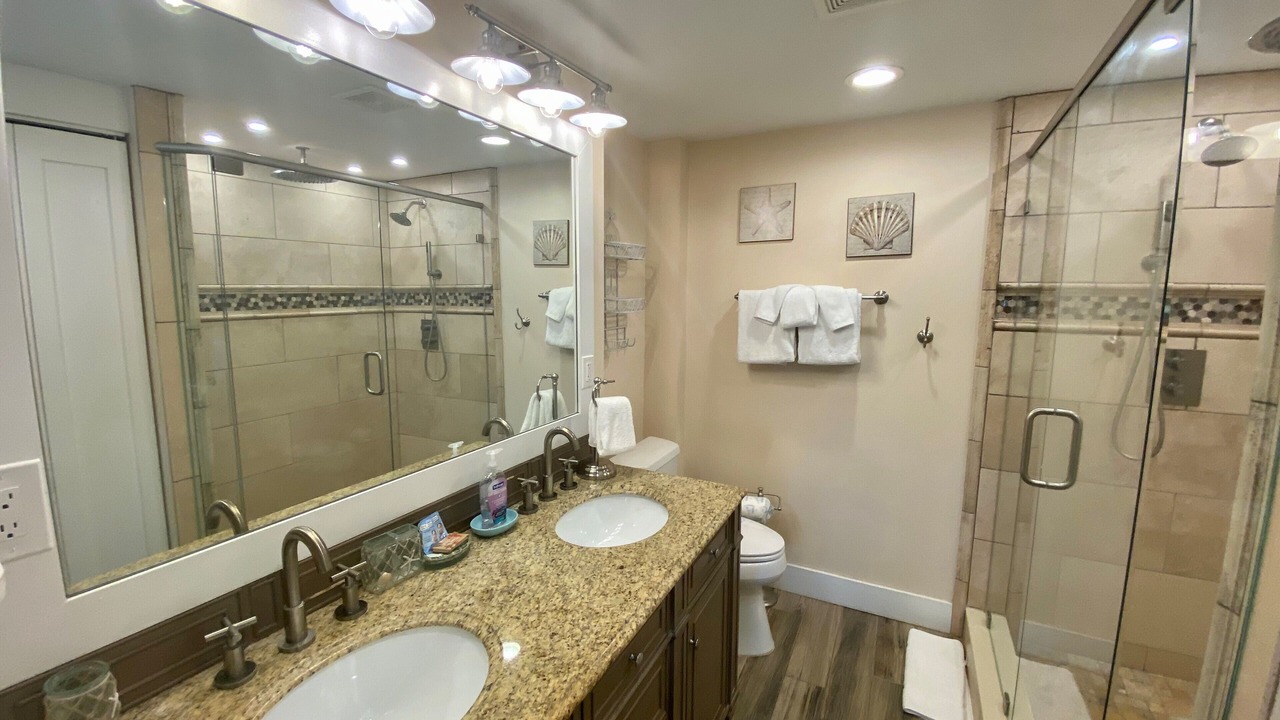 Photo of Bathroom in Crescent Beach