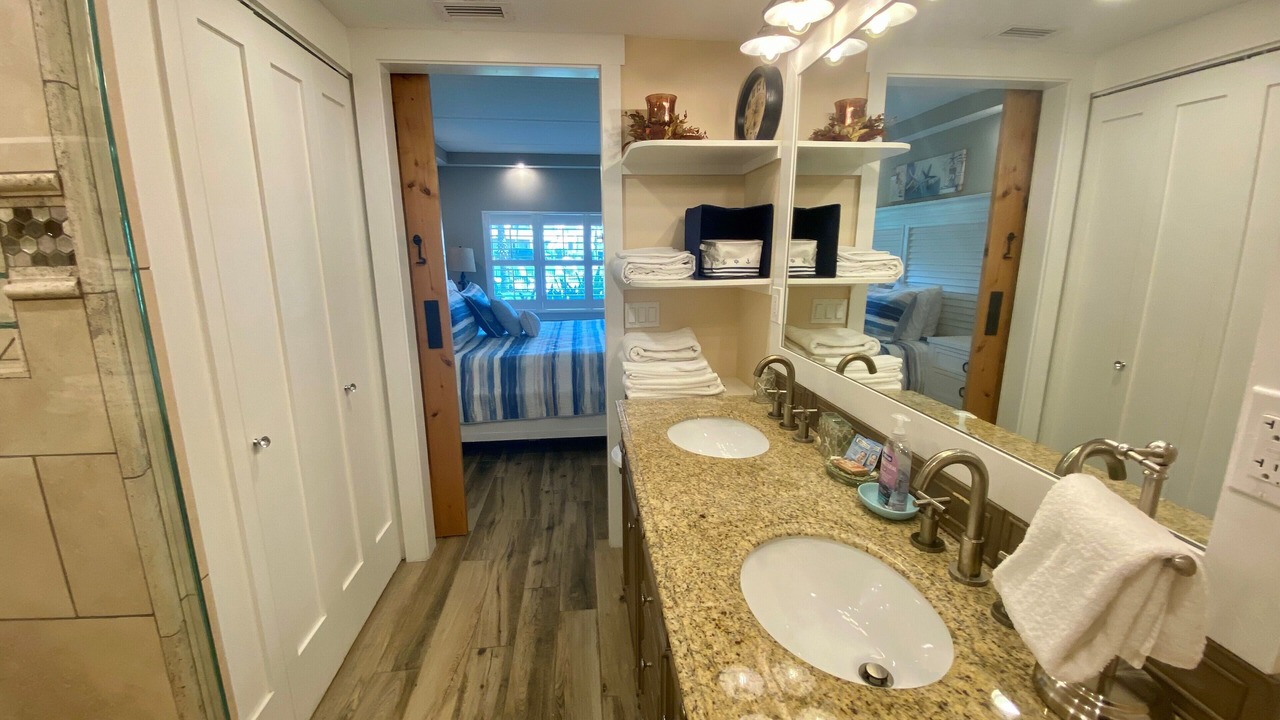 Photo of Bathroom in Crescent Beach