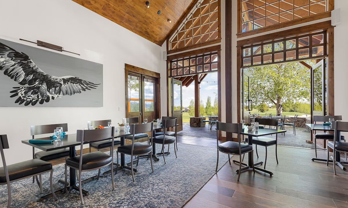 Photo of Others in Victor