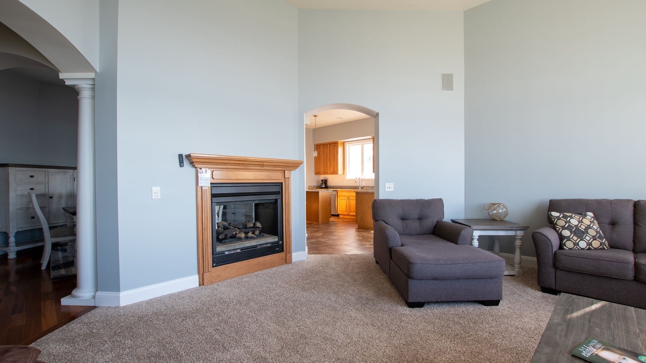 Photo of Livingroom in Romulus