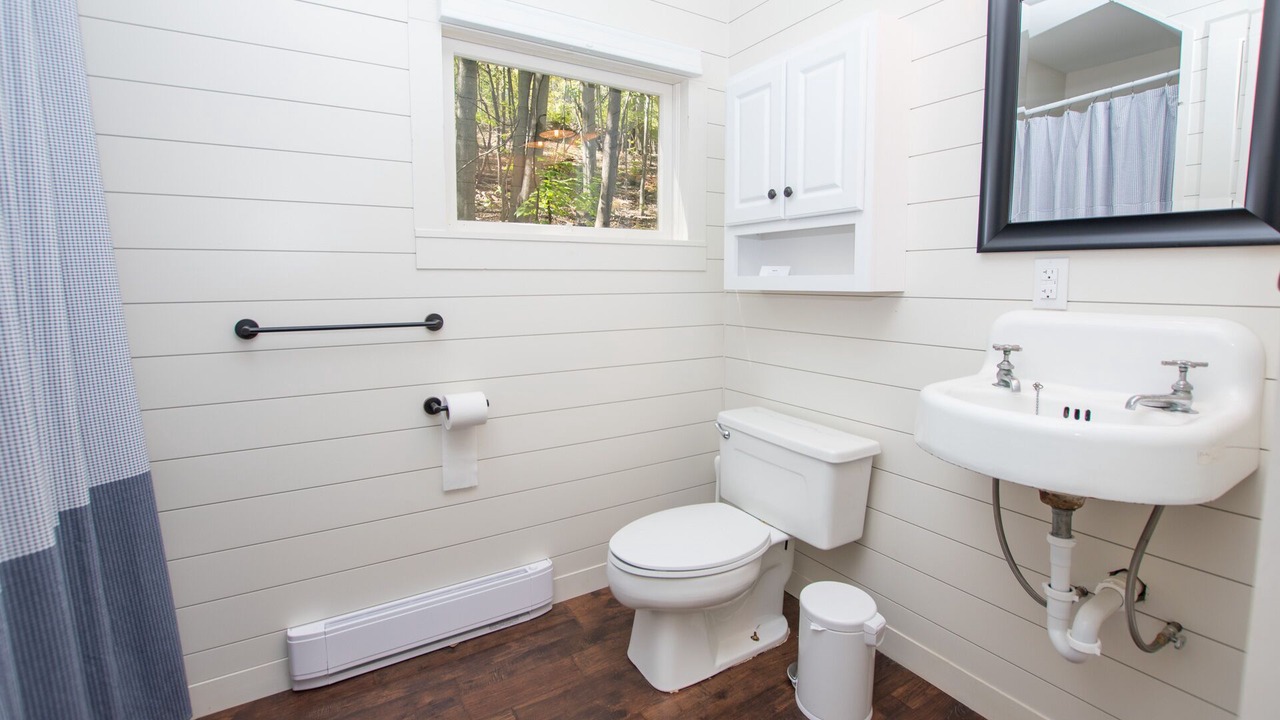 Photo of Bathroom in Grange Landing