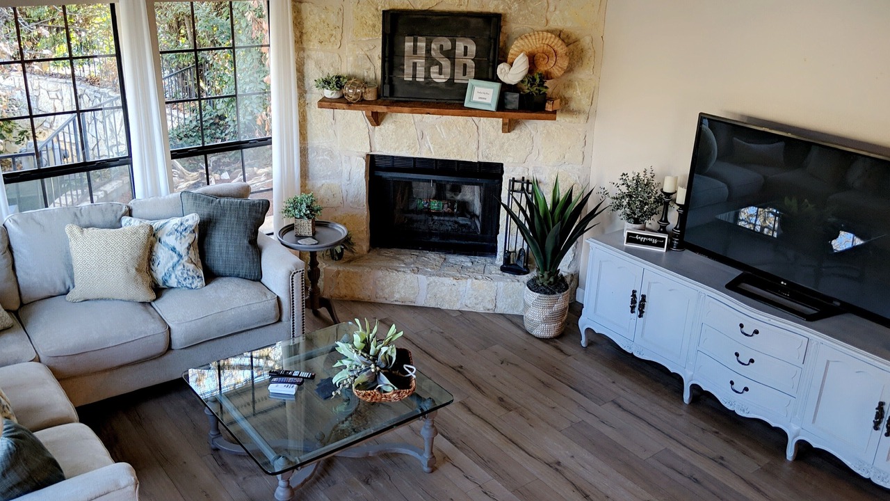 Photo of Livingroom in Horseshoe Bay