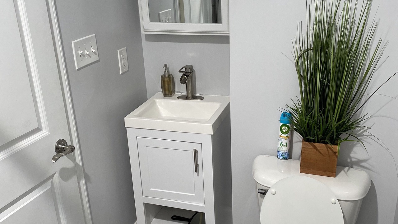 Photo of Bathroom in Capitol View