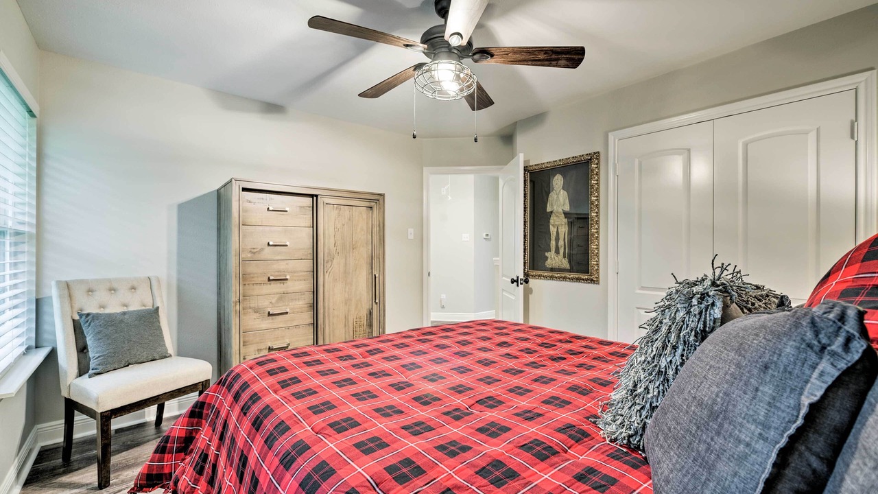 Photo of Bedroom in Montgomery