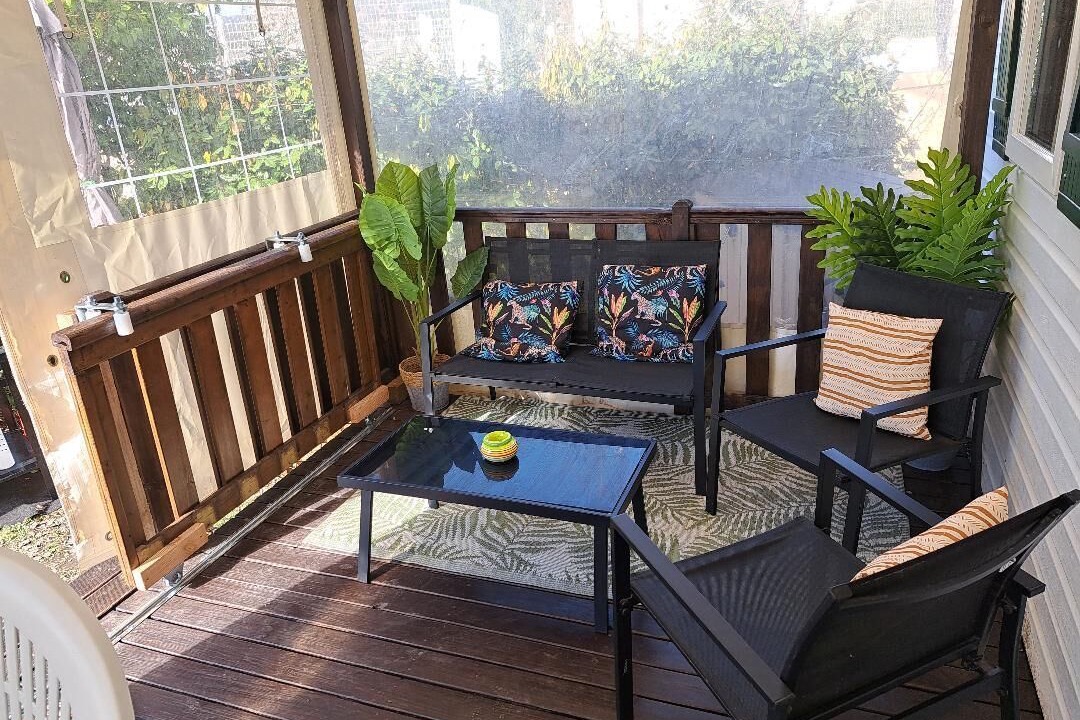 Photo of Patio Balcony in La Roque-d'Antheron