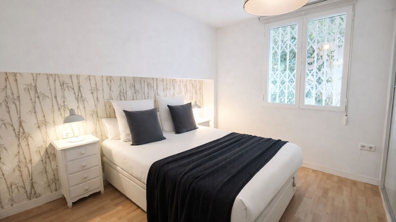 Photo of Bedroom in Les Tendetes