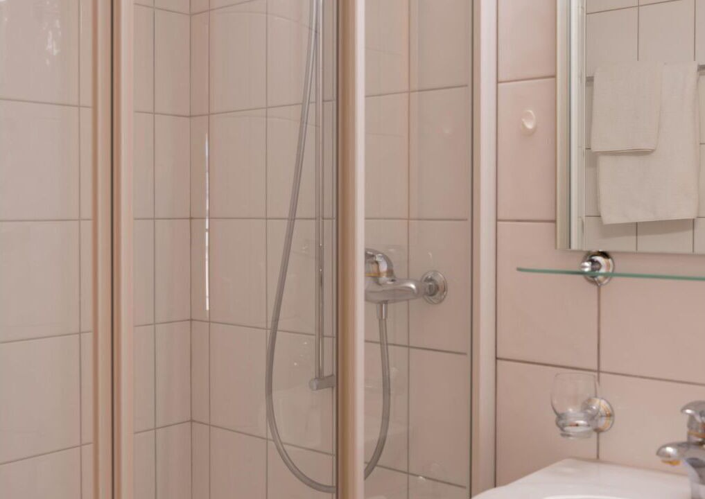 Photo of Bathroom in Saanenmoeser
