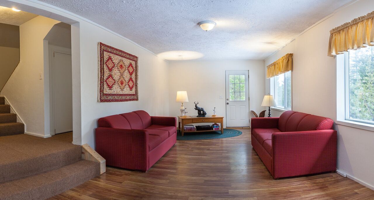 Photo of Livingroom in Careywood