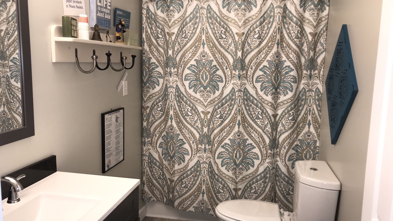 Photo of Bathroom in La Follette