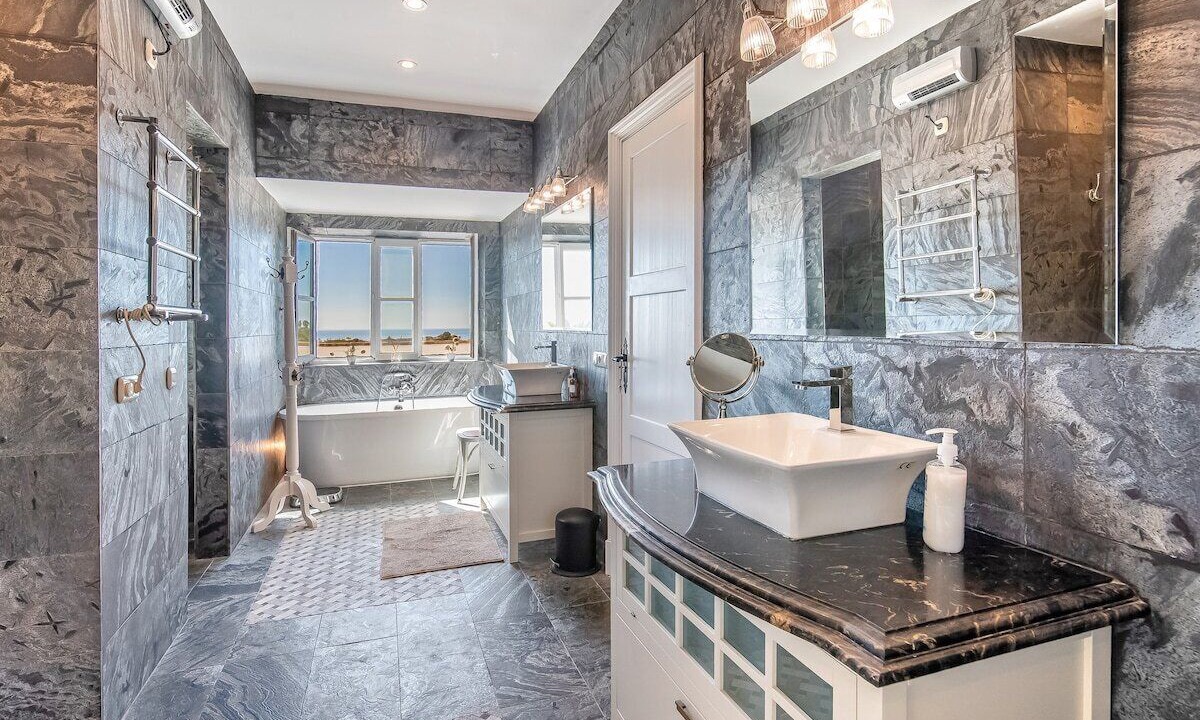 Photo of Bathroom in Marbella