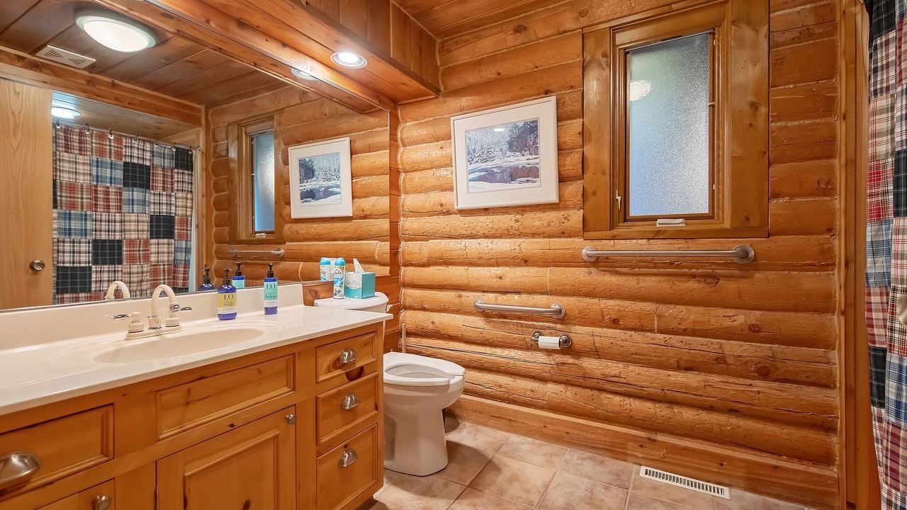 Photo of Bathroom in Lutsen
